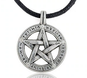 Kette Pentagram mit Runen